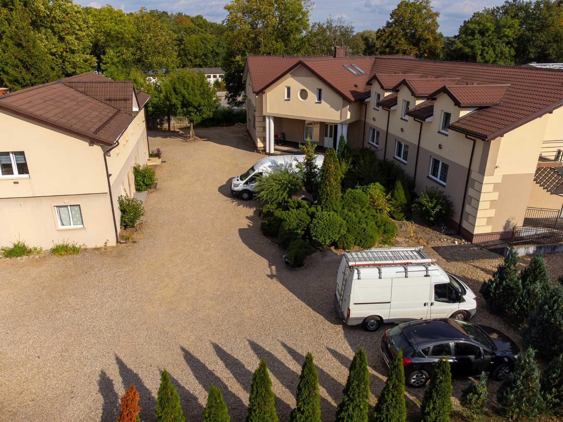 Motel "Plomyk" Kunowice Ngoại thất bức ảnh